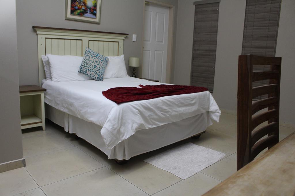 Divine Guest Lodge 루스텐버그 외부 사진